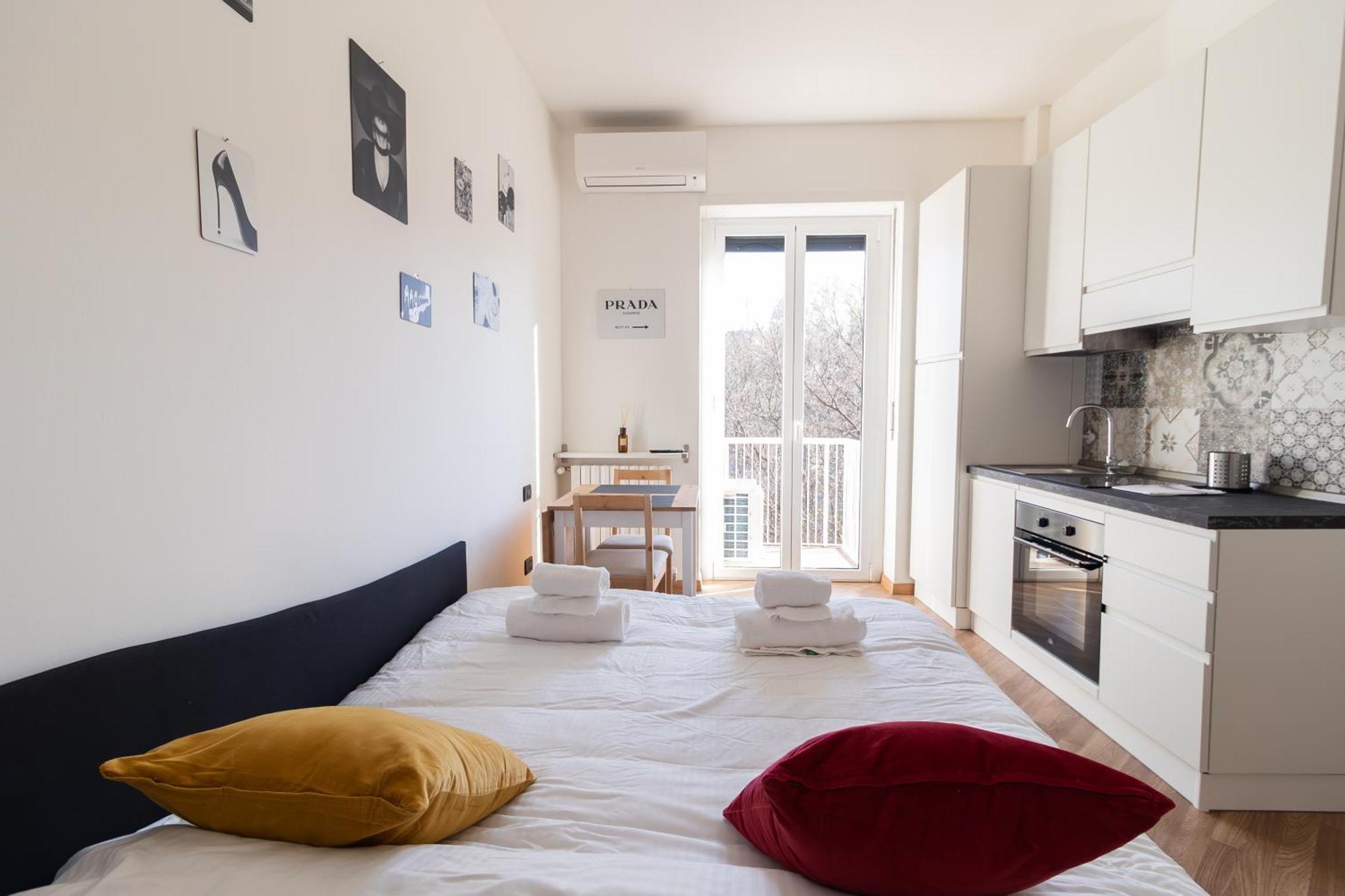 Abbiategrasso - Bocconi - 2 Camere Da Letto Milan Exterior photo